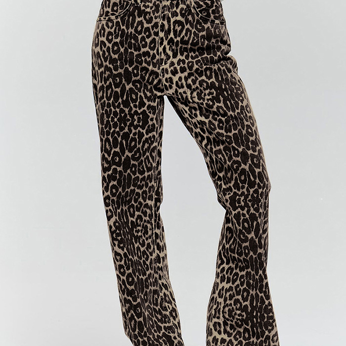 Guangzhou OEM Clothing Factory Custom Spring and Autumn Leopard Print Women Jeans